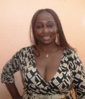 Dating Woman Cameroon to YAOUNDE 7EME : Agnes, 44 years